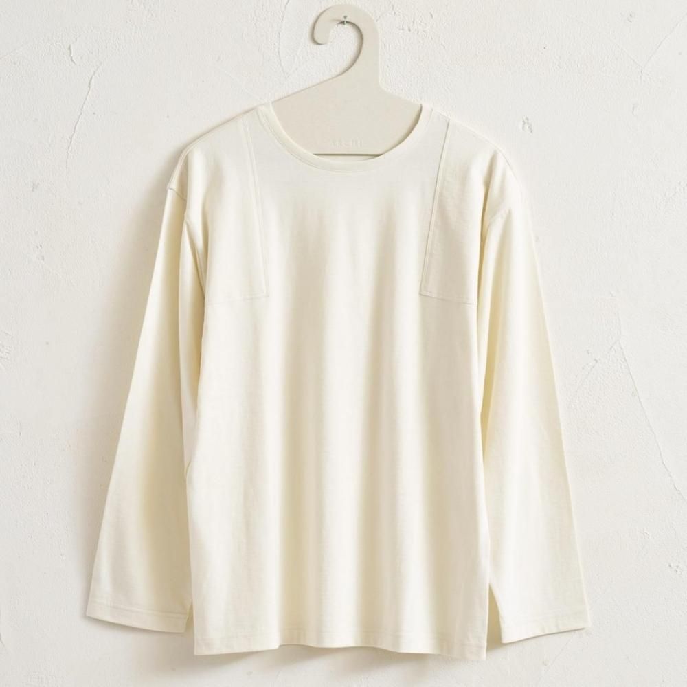 <img class='new_mark_img1' src='https://img.shop-pro.jp/img/new/icons14.gif' style='border:none;display:inline;margin:0px;padding:0px;width:auto;' />c/c patch tee - white