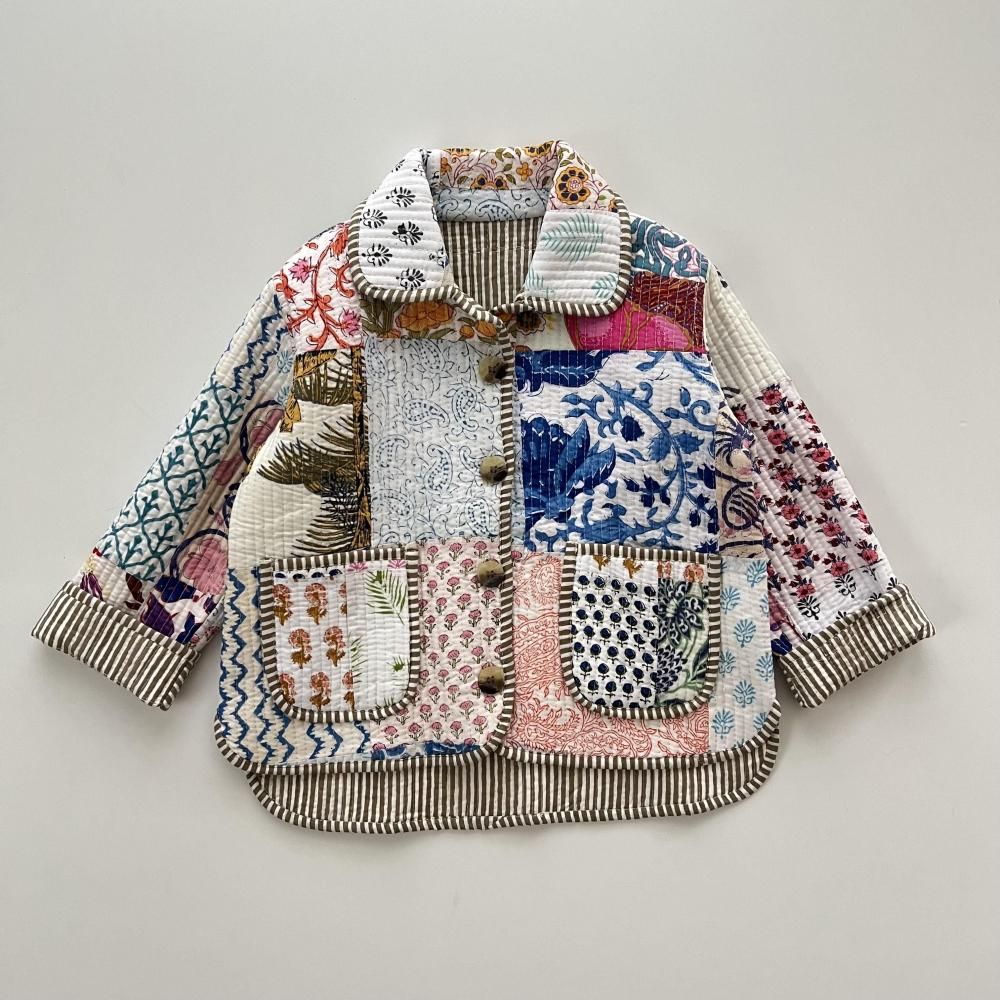 <img class='new_mark_img1' src='https://img.shop-pro.jp/img/new/icons14.gif' style='border:none;display:inline;margin:0px;padding:0px;width:auto;' />quilted jacket - khaki stripe