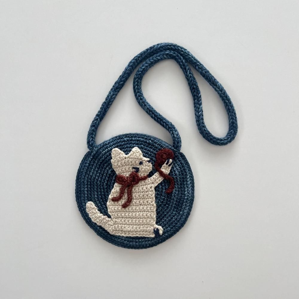 <img class='new_mark_img1' src='https://img.shop-pro.jp/img/new/icons14.gif' style='border:none;display:inline;margin:0px;padding:0px;width:auto;' />【10/30 23:00発売開始】meadow yarn cat circle bag - blue smoke