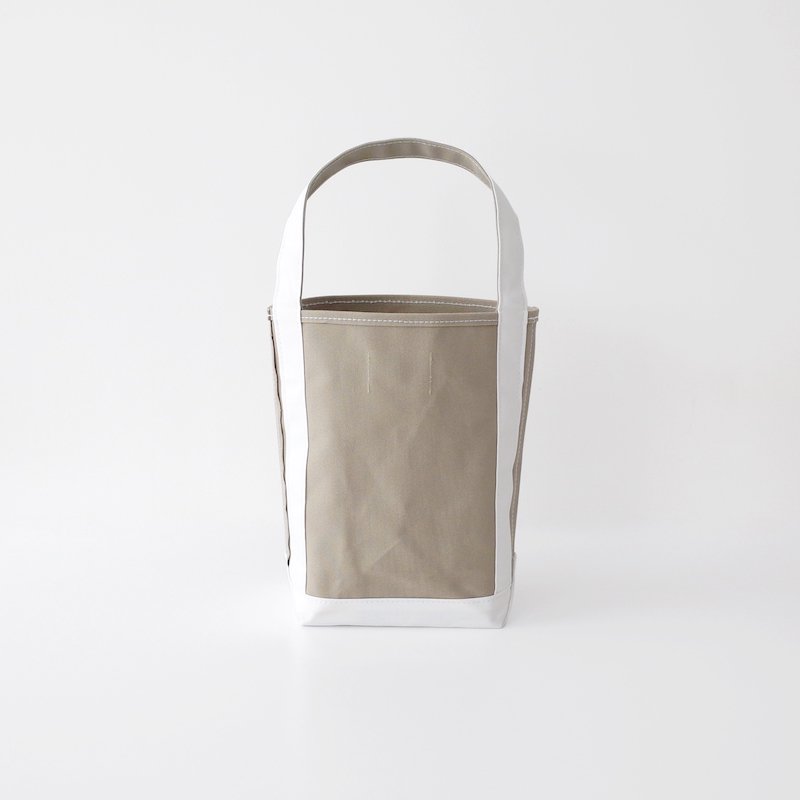 TEMBEA Baguette Tote Small Light Olive / Off White