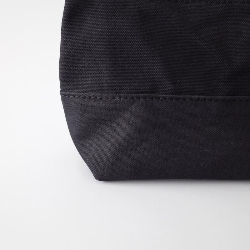 TEMBEA Toiletry Bag Black / Black