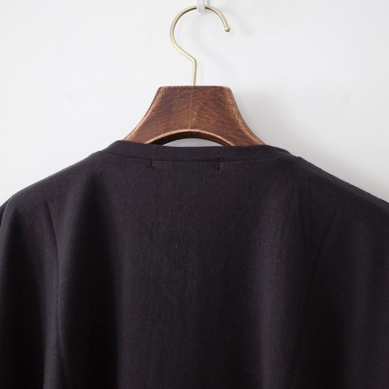 homspun ホームスパン 40/1フライス VネックギャザースリーブTシャツ ブラック