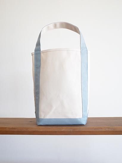 TEMBEA Baguette Tote - Natural / Blue Gray