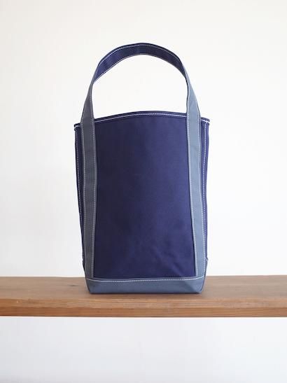 TEMBEA Baguette Tote - Navy / Smoky Blue