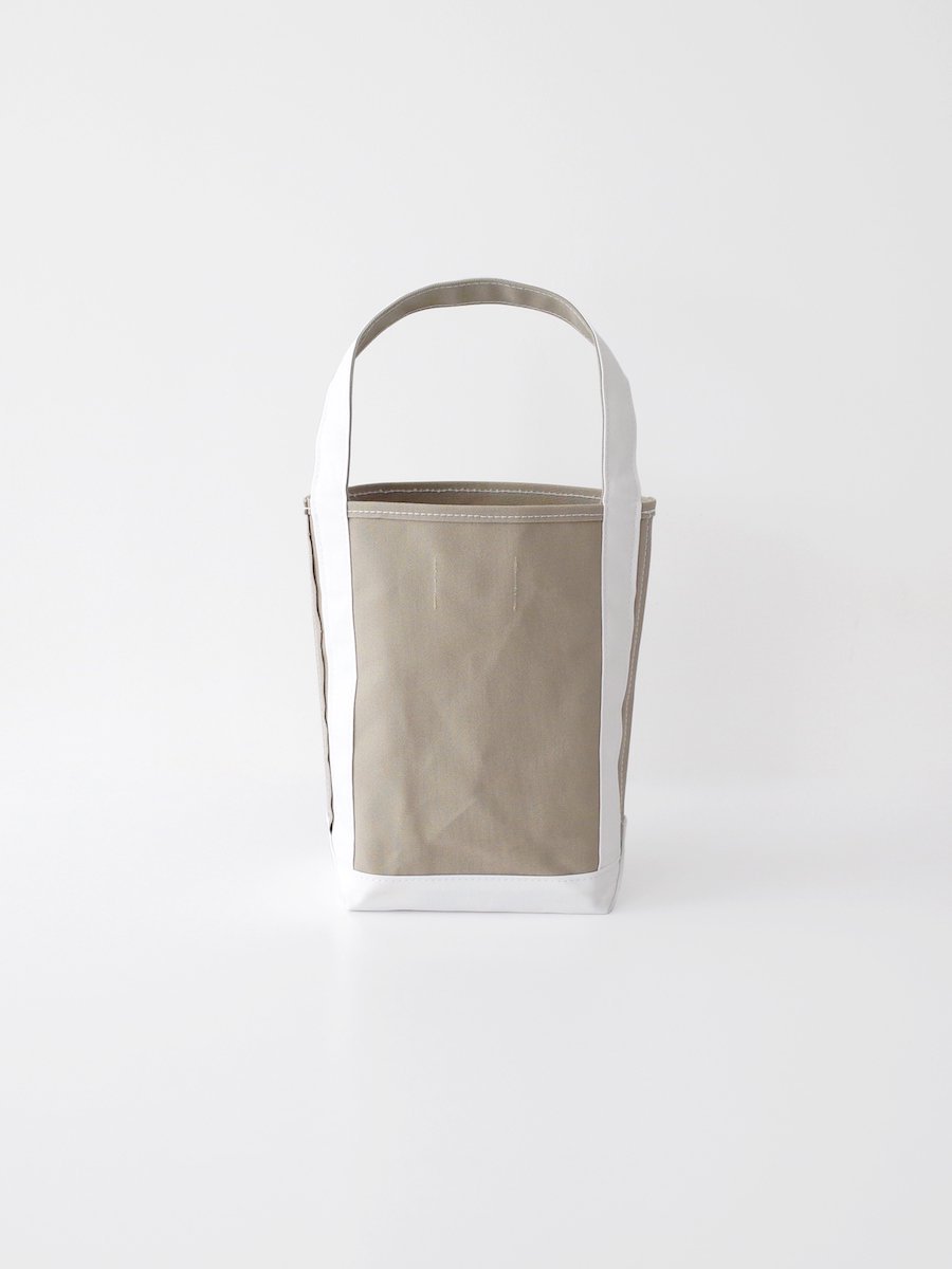 TEMBEA Baguette Tote Small - Light Olive / Off White