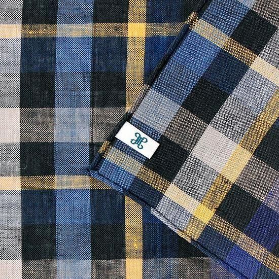イエローネイビービッグチェックリネンハンカチ | H TOKYO