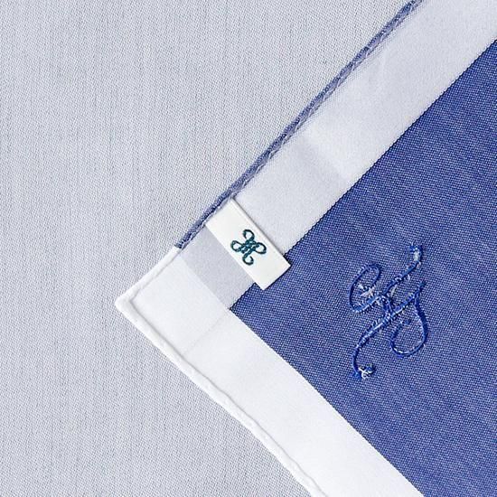 選べるイニシャル刺繍入りハンカチ / ネイビー - H TOKYO