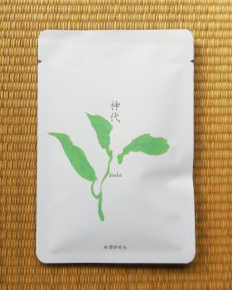 「神代」〜樹齢140年以上の希少茶（パッケージ�）