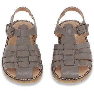  60% off sale // minou strap sandal // dove