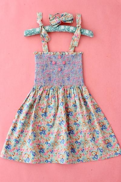 新品 6Y bonjour diary Dress Blue flowers