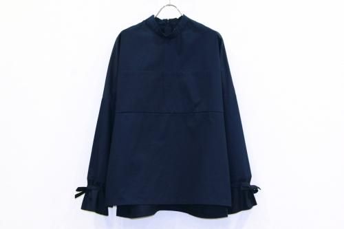 <img class='new_mark_img1' src='https://img.shop-pro.jp/img/new/icons47.gif' style='border:none;display:inline;margin:0px;padding:0px;width:auto;' />Natsumi Zama / KINCHAKU PULLOVER(NAVY)