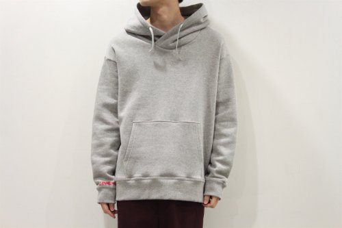<img class='new_mark_img1' src='https://img.shop-pro.jp/img/new/icons47.gif' style='border:none;display:inline;margin:0px;padding:0px;width:auto;' />CITY / foreigner hoodie(GREY)