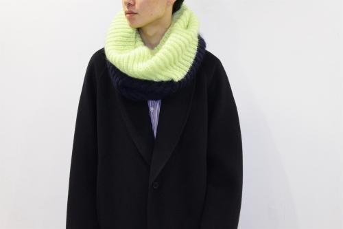 <img class='new_mark_img1' src='https://img.shop-pro.jp/img/new/icons47.gif' style='border:none;display:inline;margin:0px;padding:0px;width:auto;' />REALITY STUDIO / Snood muffler(LIMENAVY)