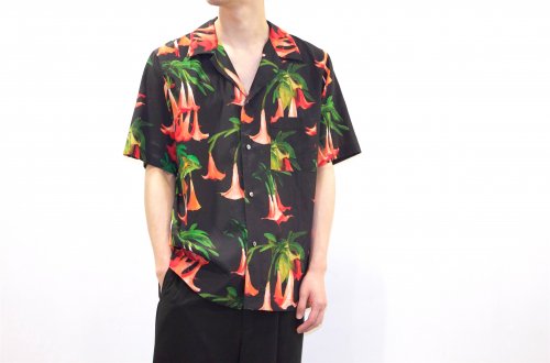 <img class='new_mark_img1' src='https://img.shop-pro.jp/img/new/icons47.gif' style='border:none;display:inline;margin:0px;padding:0px;width:auto;' />CITY / flower print opencollar shirts(BLACK)