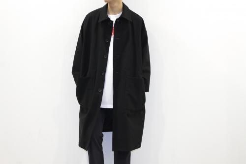 <img class='new_mark_img1' src='https://img.shop-pro.jp/img/new/icons47.gif' style='border:none;display:inline;margin:0px;padding:0px;width:auto;' />VOAAOV / BIG COAT(BLACK)