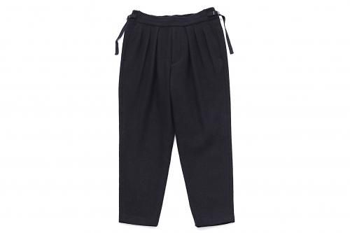 <img class='new_mark_img1' src='https://img.shop-pro.jp/img/new/icons47.gif' style='border:none;display:inline;margin:0px;padding:0px;width:auto;' />SAYATOMO /Hakama Wool Pants(BLACK)