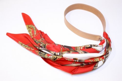 <img class='new_mark_img1' src='https://img.shop-pro.jp/img/new/icons47.gif' style='border:none;display:inline;margin:0px;padding:0px;width:auto;' />Children of the discordance / VINTAGE SCARF BELT(BEIGE)