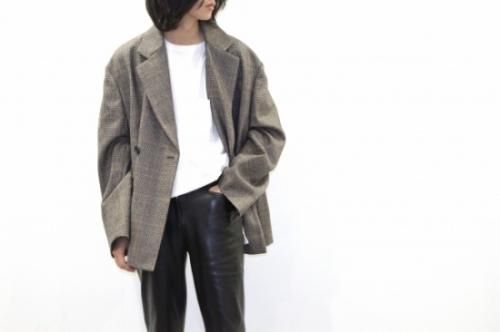 <img class='new_mark_img1' src='https://img.shop-pro.jp/img/new/icons47.gif' style='border:none;display:inline;margin:0px;padding:0px;width:auto;' />stein / OVERSIZED DOUBLE BREASTED JACKET(WINDOW PEN)