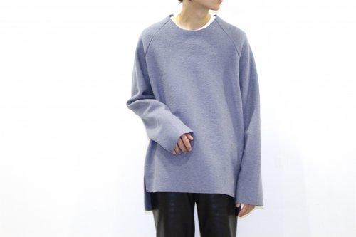 <img class='new_mark_img1' src='https://img.shop-pro.jp/img/new/icons47.gif' style='border:none;display:inline;margin:0px;padding:0px;width:auto;' />VOAAOV / CREW-NECK BIG KNIT(BLUE)