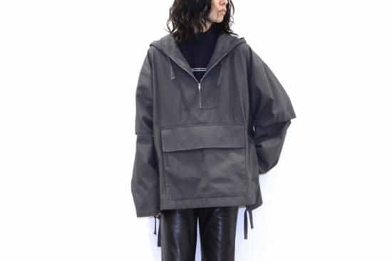 stein OVERSIZED DIVIDE SLEEVE ANORAK