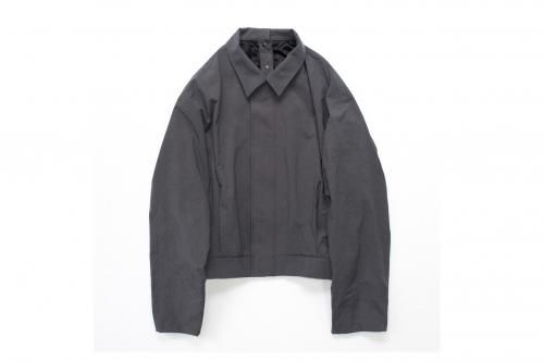 <img class='new_mark_img1' src='https://img.shop-pro.jp/img/new/icons47.gif' style='border:none;display:inline;margin:0px;padding:0px;width:auto;' />stein / EX SLEEVE SYSTEM JACKET(STEEL GREY)