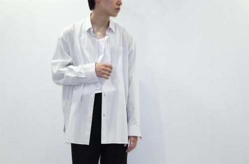 <img class='new_mark_img1' src='https://img.shop-pro.jp/img/new/icons47.gif' style='border:none;display:inline;margin:0px;padding:0px;width:auto;' />Blanc YM / Como Viscose Stripe Shirt(SILVER)