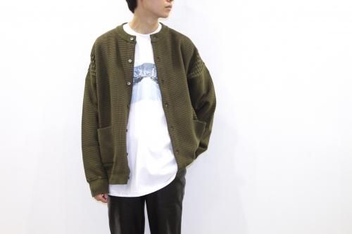 <img class='new_mark_img1' src='https://img.shop-pro.jp/img/new/icons47.gif' style='border:none;display:inline;margin:0px;padding:0px;width:auto;' />YASHIKI / Hyomon Cardigan(OLIVE)