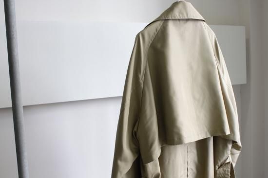 Blanc YM / Silk Grosgrain Trench Coat(GOLD)通販サイト - 京都 Blanc YM / Silk Grosgrain Trench Coat(GOLD)通販サイト - 京都