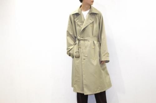 <img class='new_mark_img1' src='https://img.shop-pro.jp/img/new/icons47.gif' style='border:none;display:inline;margin:0px;padding:0px;width:auto;' />Blanc YM / Silk Grosgrain Trench Coat(GOLD)