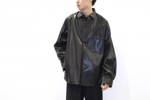<img class='new_mark_img1' src='https://img.shop-pro.jp/img/new/icons47.gif' style='border:none;display:inline;margin:0px;padding:0px;width:auto;' />stein / OVERSIZED PULLOVER SHIRT(LEATHER)