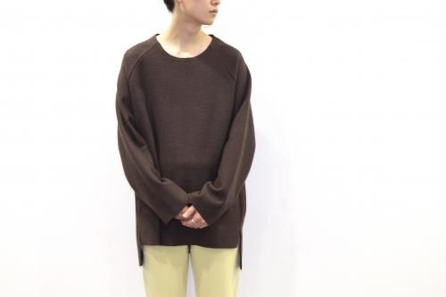 トップス VOAAOV OVERSIZED SWEAT BLACK VOAAOV(ヴォアーブ)取扱いATTEMPTの通販サイト