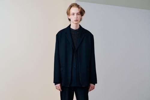<img class='new_mark_img1' src='https://img.shop-pro.jp/img/new/icons47.gif' style='border:none;display:inline;margin:0px;padding:0px;width:auto;' />YOKE / DETACHABLE COLLAR TAILORED JACKET(OCEAN NAVY)