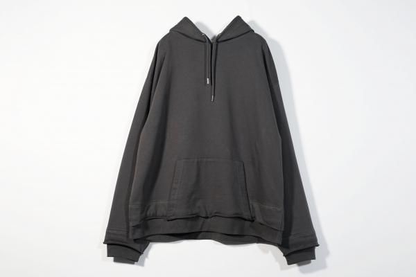 YOKE RESIZED WIDE HOODIE