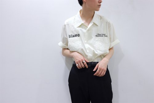 <img class='new_mark_img1' src='https://img.shop-pro.jp/img/new/icons2.gif' style='border:none;display:inline;margin:0px;padding:0px;width:auto;' />lil / OVERSIZED EMBROIDERY CUBA SHIRT_A(WHITE)