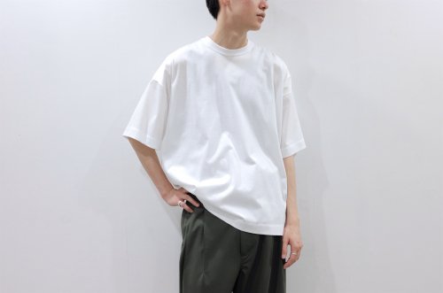 <img class='new_mark_img1' src='https://img.shop-pro.jp/img/new/icons47.gif' style='border:none;display:inline;margin:0px;padding:0px;width:auto;' />no. / BACK SWITCH TEE(WHITE)