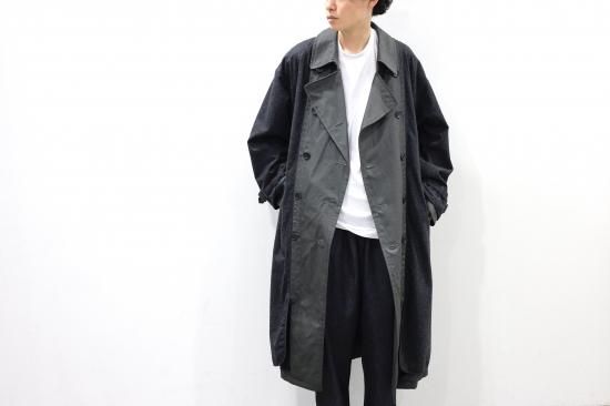 YOKE | REVERSIBLE TRENCH COAT (CHARCOAL) | リバーシブルトレンチ ...