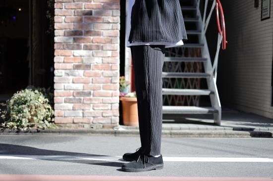 YOKE | PLEATED KNIT LOUNGE PANTS(BLACK) | プリーツニットラウンジ