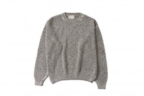 <img class='new_mark_img1' src='https://img.shop-pro.jp/img/new/icons47.gif' style='border:none;display:inline;margin:0px;padding:0px;width:auto;' />YOKE / MESHED KNIT CREWNECK(FOG WHITE)
