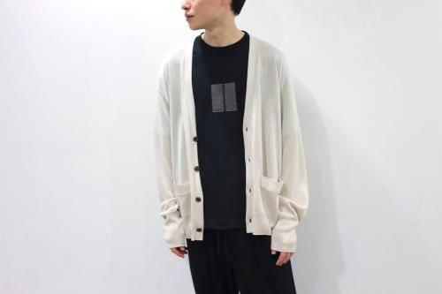 <img class='new_mark_img1' src='https://img.shop-pro.jp/img/new/icons47.gif' style='border:none;display:inline;margin:0px;padding:0px;width:auto;' />INTRIM / SILK 100% CARDIGAN(L.BEIGE)