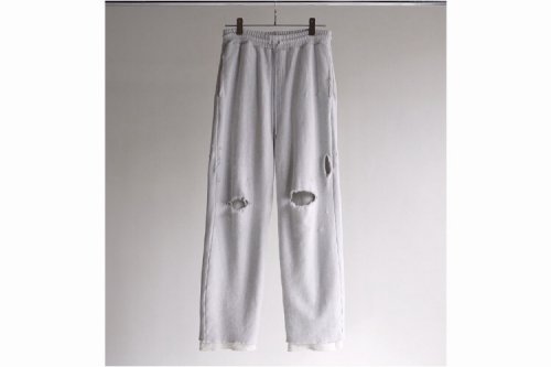 <img class='new_mark_img1' src='https://img.shop-pro.jp/img/new/icons2.gif' style='border:none;display:inline;margin:0px;padding:0px;width:auto;' />ANCELLM / CRASH SWEAT LAYERED PANTS(WHITE)
