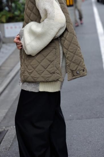 YOKE | QULTING PADDED VEST(KHAKI) | キルティングパデッドベスト