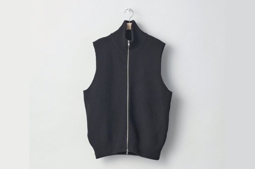 <img class='new_mark_img1' src='https://img.shop-pro.jp/img/new/icons2.gif' style='border:none;display:inline;margin:0px;padding:0px;width:auto;' />stein / OVERSIZED DRIVERS KNIT ZIP VEST(BLACK)