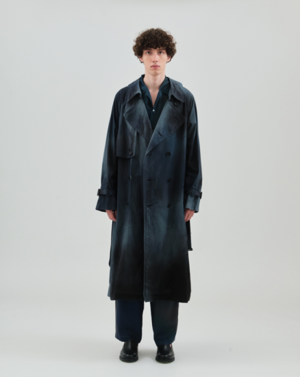 YOKE | SPRAY PRINTED TRENCH COAT(NAVY) | スプレープリントトレンチ