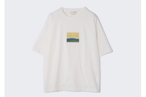 <img class='new_mark_img1' src='https://img.shop-pro.jp/img/new/icons2.gif' style='border:none;display:inline;margin:0px;padding:0px;width:auto;' />YOKE / EMBROIDERED T-SHIRT(WHITE)