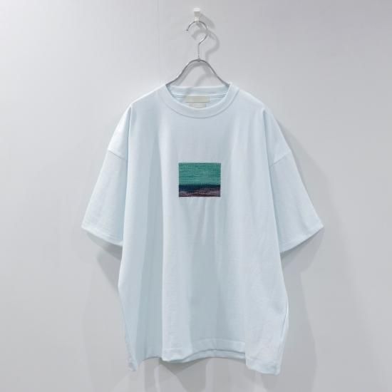 YOKE ミストグリーン クルーネック トレーナー YOKE | EMBROIDERED T-SHIRT(MIST GREEN) | 刺繍TEE(ミスト