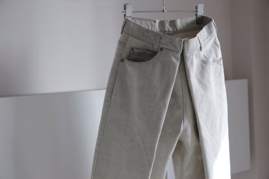 Nomat / DENIM TUCKED PANTS(W.BLEACH) | unimac.az