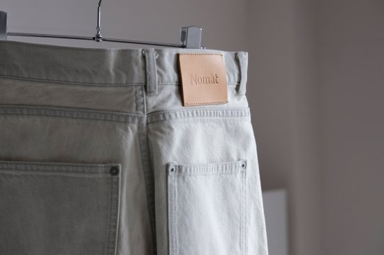 IT Authentic denim Tummy Tuck Jeans -Brand New W/Tags sz 16