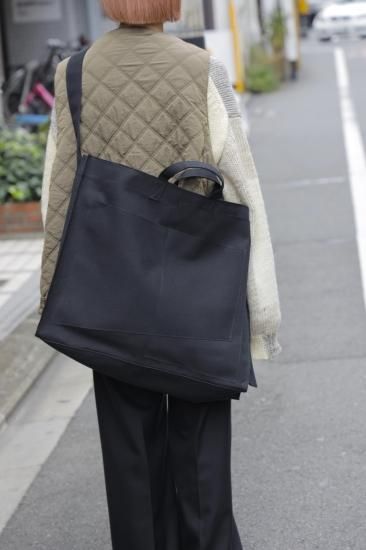 YOKE | CUT&LAYARD CANVAS TOTE BAG(ECRU) | カットアンド