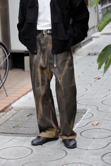 YOKE | SPRAY PRINTED BAKER PANTS(KHAKI) | スプレープリント YOKE | SPRAY PRINTED BAKER PANTS(KHAKI) | スプレープリント