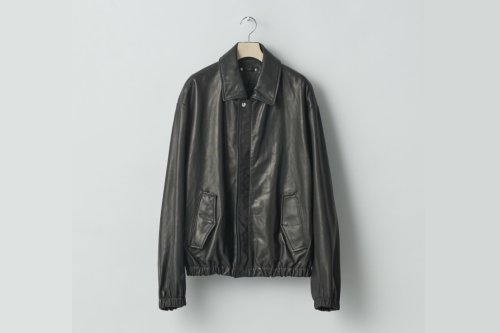 <img class='new_mark_img1' src='https://img.shop-pro.jp/img/new/icons2.gif' style='border:none;display:inline;margin:0px;padding:0px;width:auto;' />stein / LEATHER ZIP BLOUSON(BLACK)